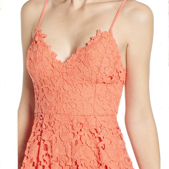 ASTR The Label Hard Blush Lace Dress. (S) NWT - Picture 4 of 5